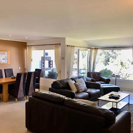 The Concierge - Moinho Sea Views & Pool