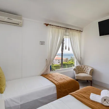 The Concierge - Moinho Sea Views & Pool Appartement