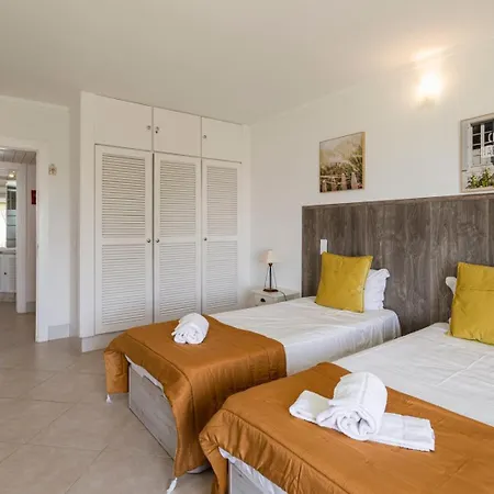 The Concierge - Moinho Sea Views & Pool Lägenhet